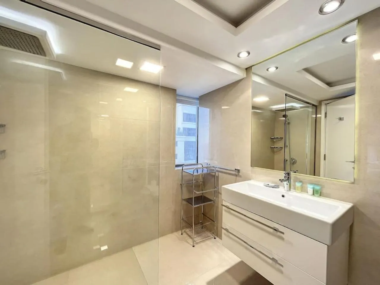 Апартаменты Rimal 3 - Incredible Two Bedroom Дубай ОАЭ