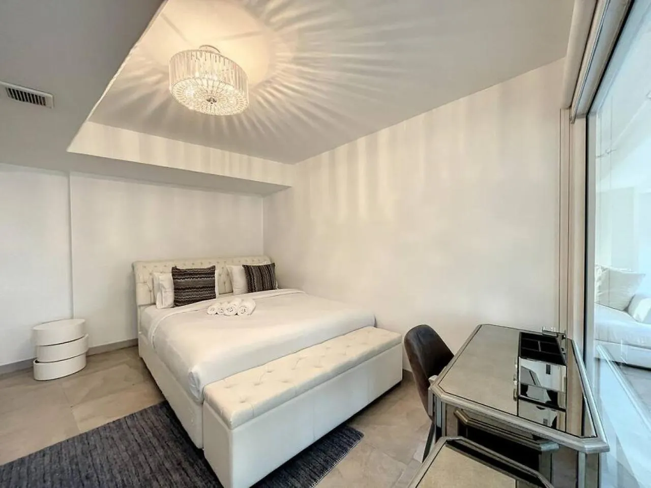 Rimal 3 - Incredible Two Bedroom Дубай