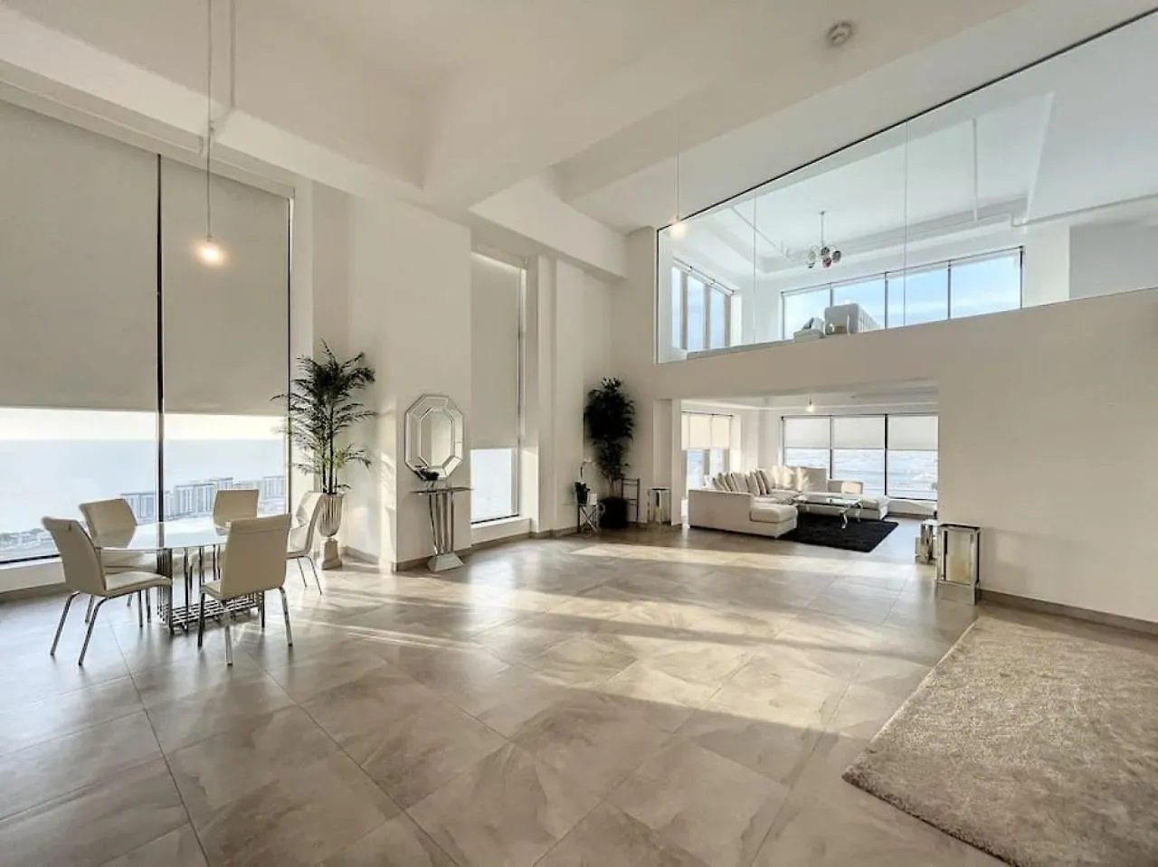 Rimal 3 - Incredible Two Bedroom Дубай 0*,